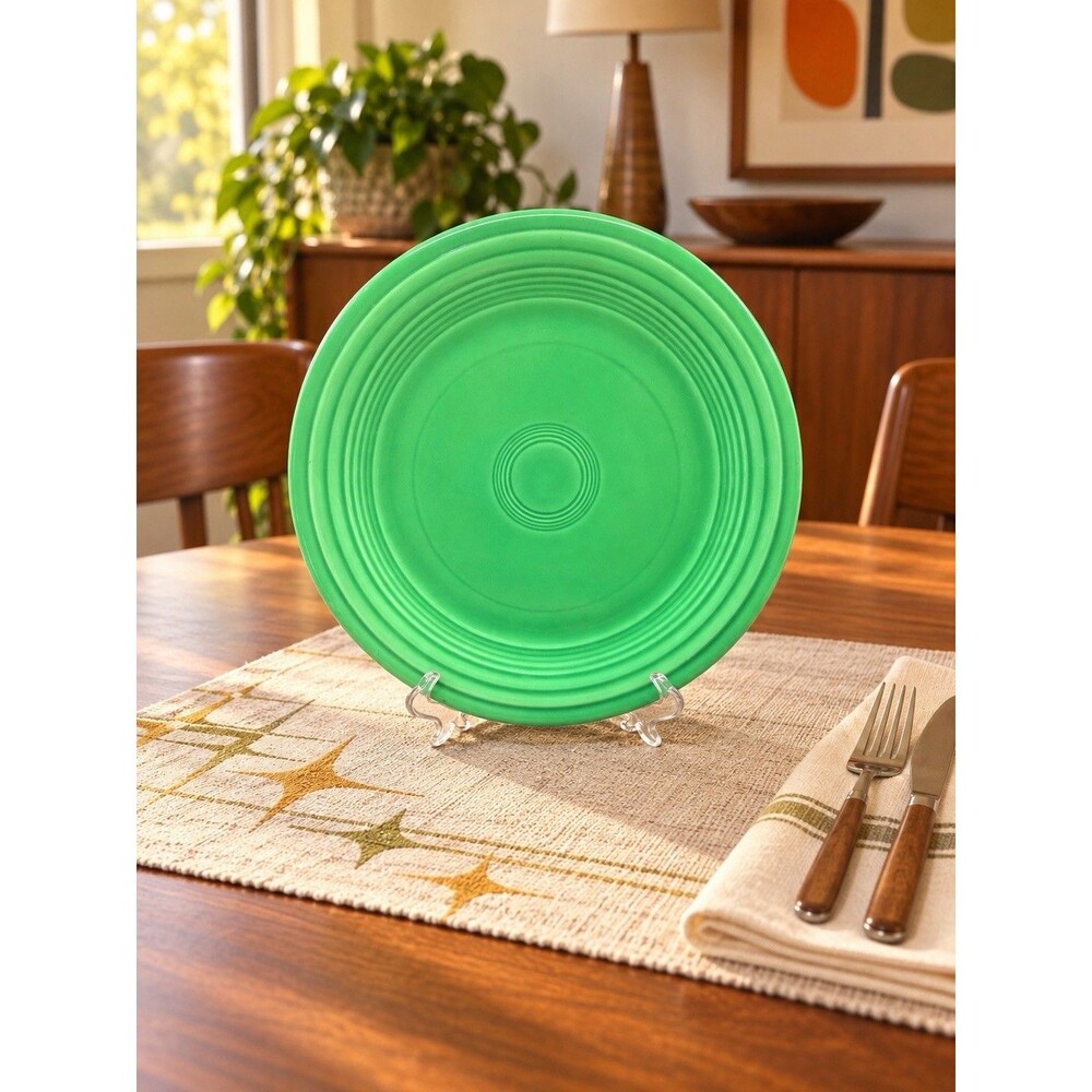 Fiesta Shamrock Green 9.5 in Luncheon Plate HLC USA Retired Fiestaware